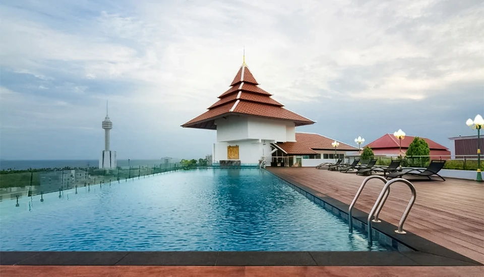 هتل آیارا گرند پاتایا